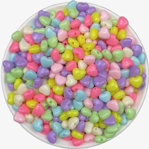 Hedef Bijuteri 25GR 8mm Pastel Karışık Renkli Plastik Kalp Model Boncuk ,takı Yapım Boncuğu (25GR,~130 Adet)