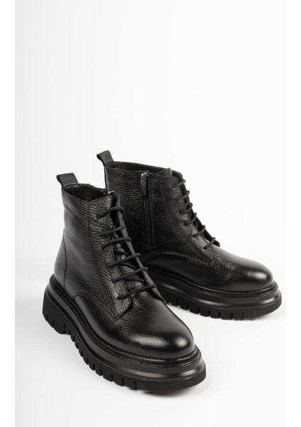 Hakiki Deri Siyah Kadın Tırtıklı Taban Deri Postal Bot Trc-216574 fiyatları