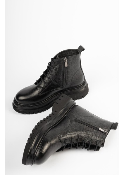 Hakiki Deri Siyah Kadın Tırtıklı Taban Deri Postal Bot Trc-216574 modelleri