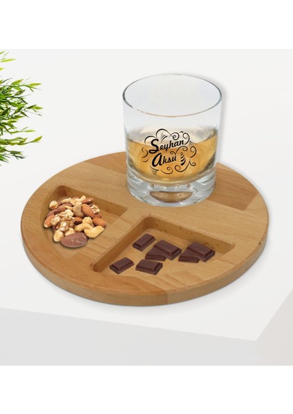 Kişiye Özel Isimli Viski Bardağı ve Doğal Masif Ahşap Yuvarlak Sunum Tabağı Çerezlik Hediye Seti-5