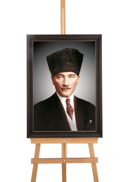 Tekin Özalit Ceviz Rengi Çerçeveli Gri Fonlu Atatürk Portresi