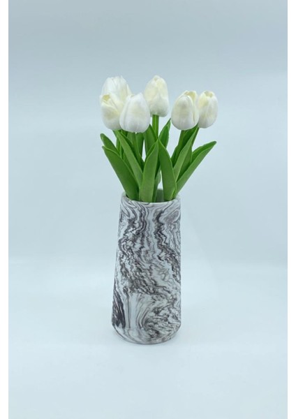 20 cm Mermer Desenli Beton Vazoda Yapay Islak Lale 7 Dal Beyaz