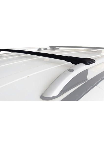 Mercedes C Class S203 2000-2007 Model ve Arası Ara Atkı - Taşıyıcı Bar Siyah