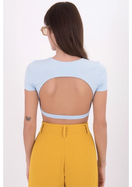 Sırt Pencere Detaylı Crop Body fırsatları