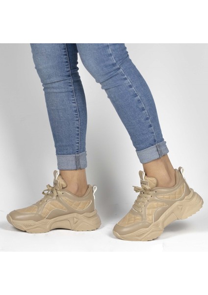 Kadın Kapitone Detaylı Sneakers