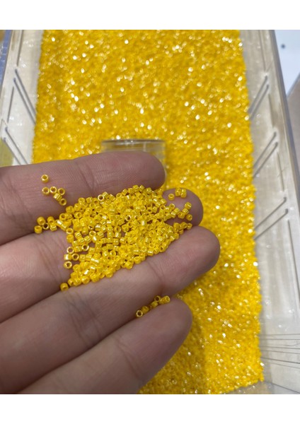 Sarı Miyuki Delica DB-1562 Boncuk - Kutu NO:132- 11/0 - 7,5 gr modelleri