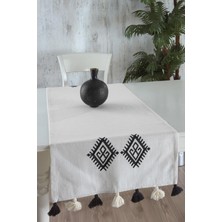 Ödel Home Buldan Keteni Nakışlı Ponpon Detaylı Runner