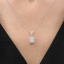 Mia Vento Pırlanta Montür Dörtgen Form Sadelik Mührü Gümüş Kolye