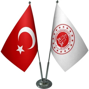 Satürn Design Masaüstü Adalet Bakanlığı Bayrağı Türk Bayrağı İkili Krom Direk Masa Bayrak Seti