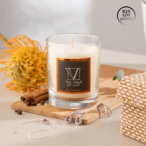 Ta-Daa Gift Studio Sürpriz Takılı Kokulu Mum - Bir Tanesi