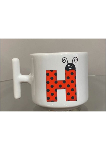Uğur Böcek Harfli Latte Fincanı