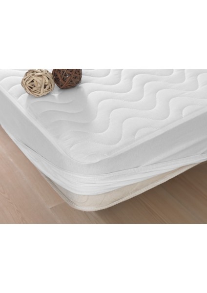 60x120 Sıvı Geçirmez Fitted Kapitoneli Bebek Yatak Alezi