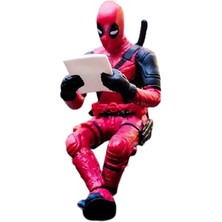 Marvel Deadpool Oturan Figür Araç Içi