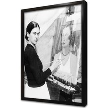 Tablosan Siyah Beyaz Frida Kahlo Çerçeveli Cam Tablo