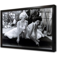Tablosan Siyah Beyaz Marilyn Monroe Çerçeveli Cam Tablo