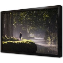 Tablosan Gölet ve Insan Çerçeveli Cam Tablo