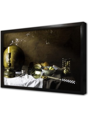 Tablosan Sönen Mumun Dumanı Çerçeveli Cam Tablo