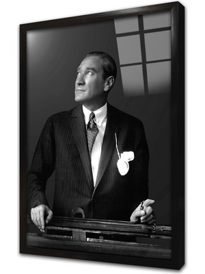 Tablosan Siyah Beyaz Atatürk Çerçeveli Cam Tablo