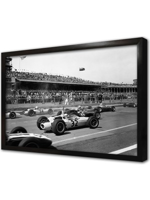 Tablosan Yarışan Klasik Spor Araba Çerçeveli Cam Tablo