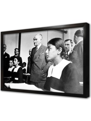 Tablosan Atatürk Okulda Öğrenciler Ile Çerçeveli Cam Tablo