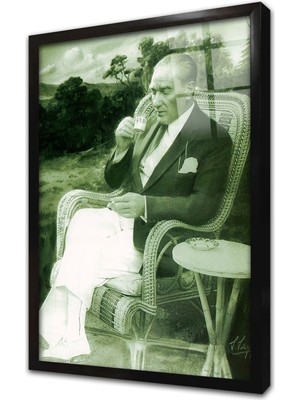 Tablosan Atatürk Kahve Içerken Çerçeveli Cam Tablo