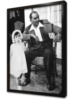 Tablosan Atatürkün Manevi Kızıyla Çerçeveli Cam Tablo
