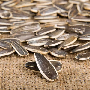 Çiğ Siyah Çekirdek 250GR
