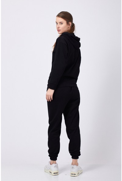Moda Kargül Kadın Kapüşonlu Brave Baskılı Uzun Kollu Eşofman Takımı -Siyah