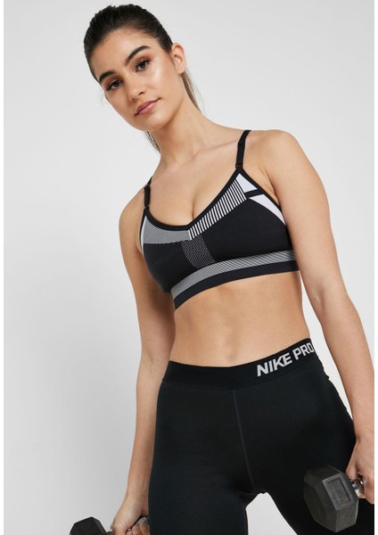 Kadın Siyah Flyknit Indy Tech Pack Medium Support Sports Bra AQ0160-010