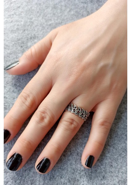 Antik Gümüş Kaplama Sıralı Yapraklar Şekilli El Yapımı Ayarlanabilir Yüzük modelleri