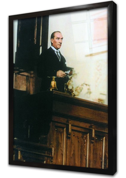 Atatürk Meclis Konuşması Yaparken Çerçeveli Cam Tablo