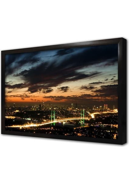 Gece Boğaziçi Köprüsü Çerçeveli Cam Tablo