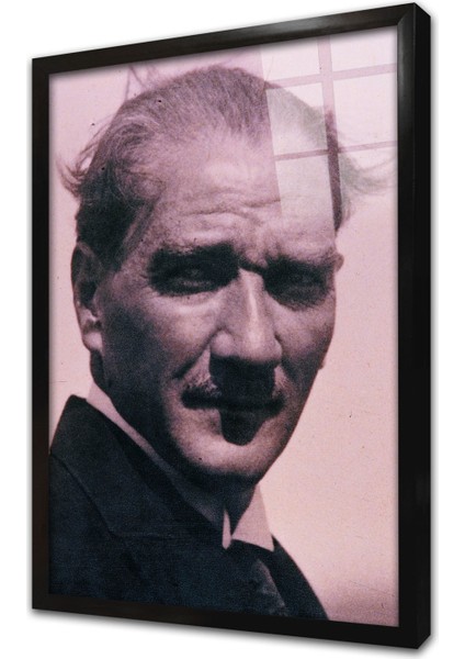 Nostaljik Atatürk Portresi Çerçeveli Cam Tablo