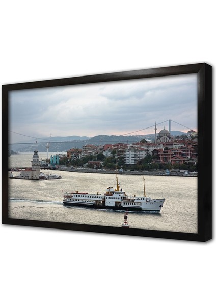 Kız Kulesi Eşliğinde Vapur Çerçeveli Cam Tablo