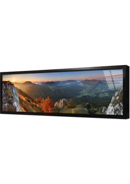 Yüksekten Çerçeveli Cam Tablo