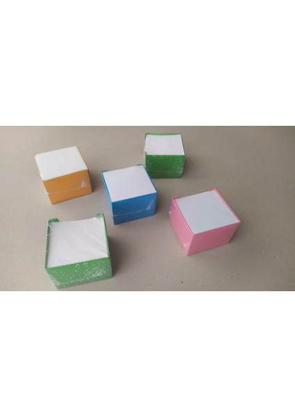5 Adet Küp Not 500 Yaprak 9 x 9 x 7 cm Kağıt Küp Blok Not