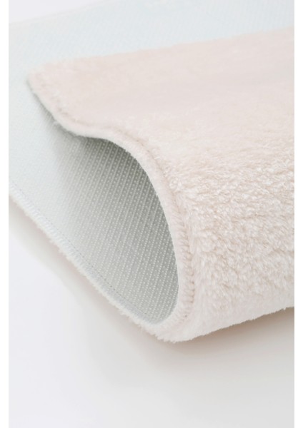Dijidekor Açık Vizon-Krem Post Dokuma Halı Peluş Yumuşacık Kaymaz Antibakteriyel 160X600