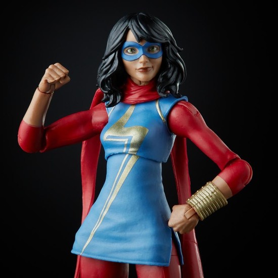 Figurine Marvel Legends Ms. Marvel Kamala Khan - Hasbro