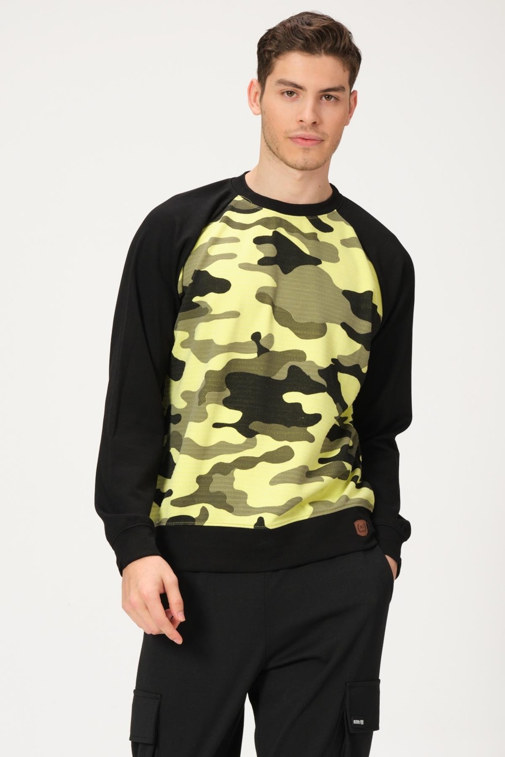 Alexander Gardi Kamuflaj Desenli Sweatshirt (UN-14591) görsel 4