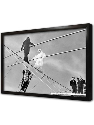 Tablosan Ip Üstünde Gelin Damat Çerçeveli Mdf Tablo