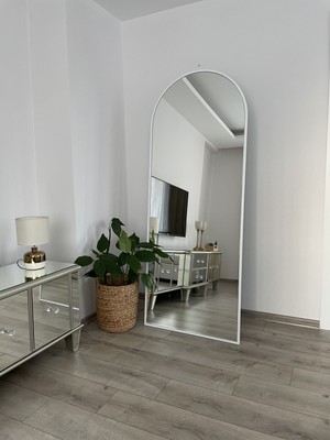 Effe Yapı Dekor Beyaz Metal Çerçeveli 180X70 cm Boy Aynası