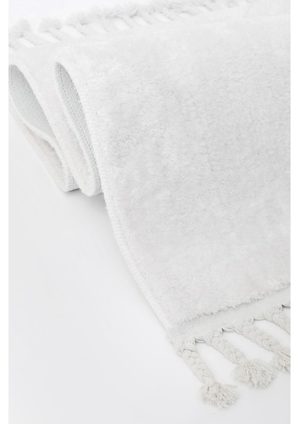 Dijidekor Beyaz Post Dokuma Halı Saçaklı Peluş Yumuşacık Kaymaz Antibakteriyel 160X400