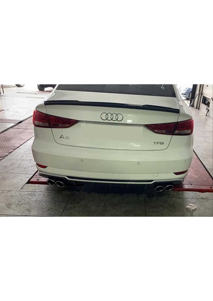 Audi a3 sedan s3 difüzör ve egzoz ucu seti 2017+