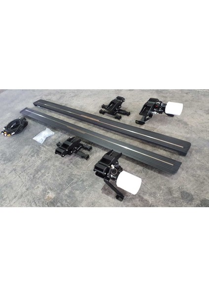 Lr defender yan basamak elektrikli katlanır 110 kasa 2020+