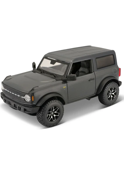 1/24 2021 Model Ford Bronco Badlands Gri