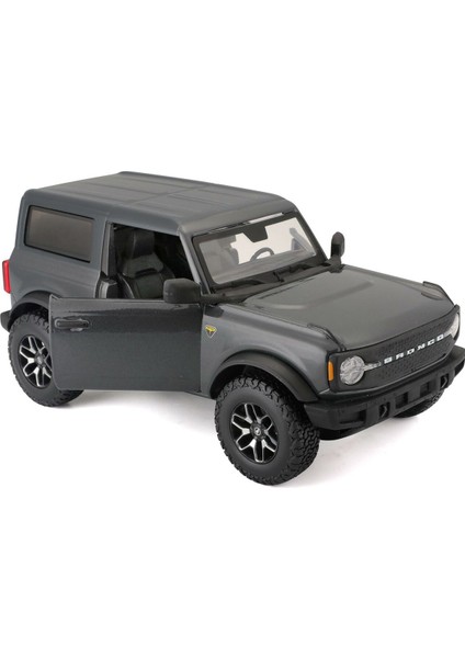 1/24 2021 Model Ford Bronco Badlands Gri