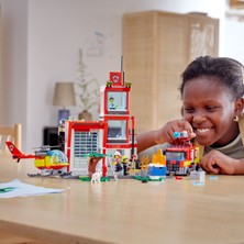 LEGO® City İtfaiye Merkezi 60320 - 6 Yaş ve Üzeri Çocuklar İçin 2 LEGO City Maceraları Tv Dizisi Karakteri İçeren Oyuncak Yapım Seti (540 Parça)
