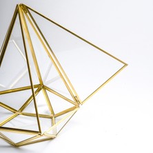 El Crea Designs Çikolata Kutusu Geometrik Prizma Teraryum Cam Fanus Kapaklı Gold Pirinç Brass 27 x 21 x 21CM