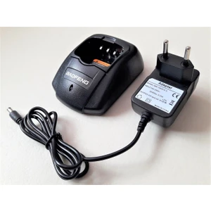 Uv-B5 Uv-B6 Uvb5 Uvb6 Ch-B Model Telsiz Şarj Cihazı Takımı