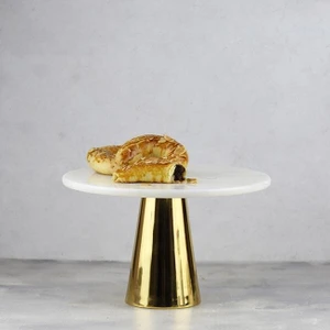 Mermer 25 cm Altın Konik Ayak Beyaz Sunumluk